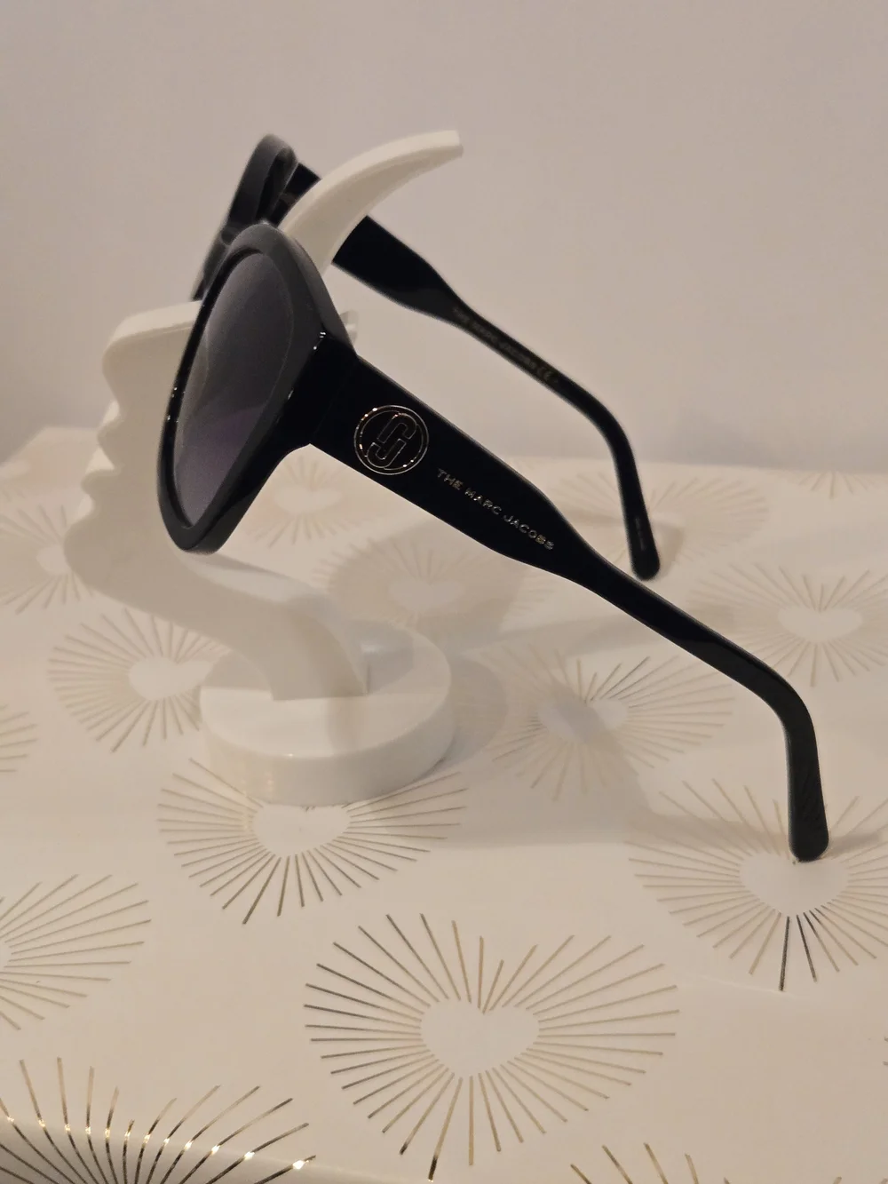 Marc Jacobs Women's Black Cat-Eye Sunglasses - Black